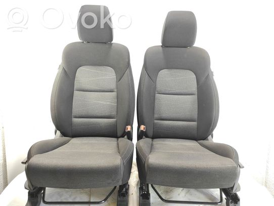 Hyundai Tucson TL Etumatkustajan istuin 