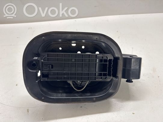 Hyundai i30 Aizskrūvējams degvielas tvertnes vāciņš 