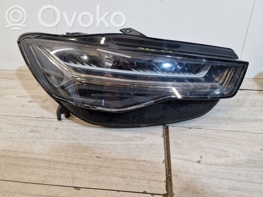 Audi RS6 C7 Priekinis žibintas 