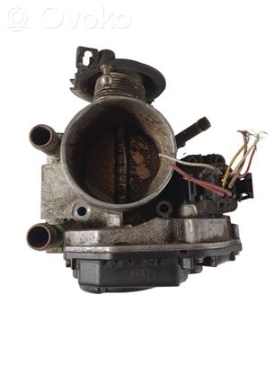 Audi A4 S4 B5 8D Valvola a farfalla 