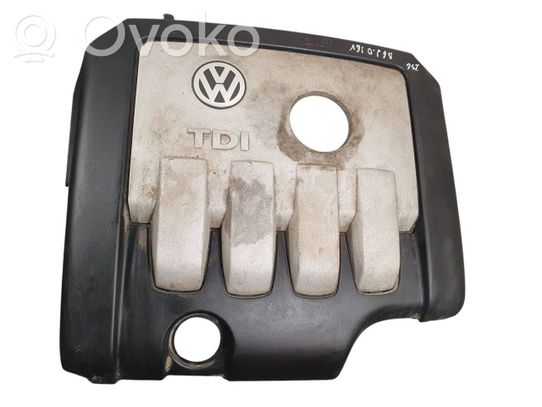 Volkswagen PASSAT B6 Osłona górna silnika 
