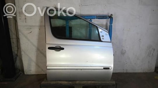 Mercedes-Benz Vaneo W414 Durvis 