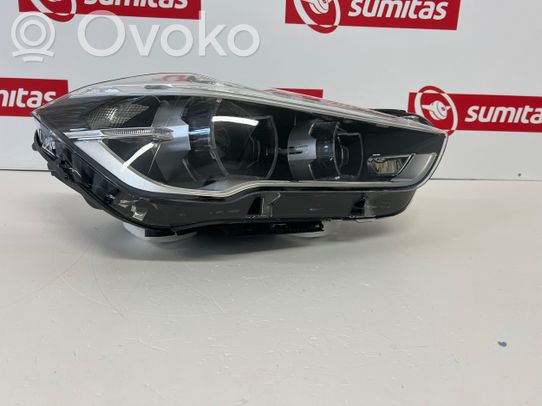 BMW X1 F48 F49 Priekinis žibintas 