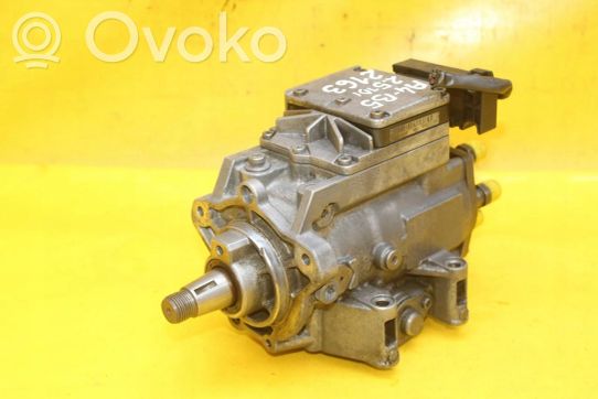 Audi A4 S4 B5 8D Pompe d'injection de carburant à haute pression 