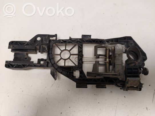 Volkswagen PASSAT B6 Takaoven ulkokahva 