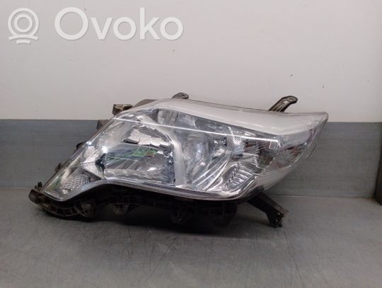 Toyota Land Cruiser (J200) Priekinis žibintas 