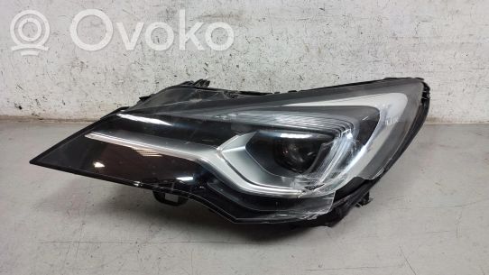 Opel Astra K Priekinis žibintas 