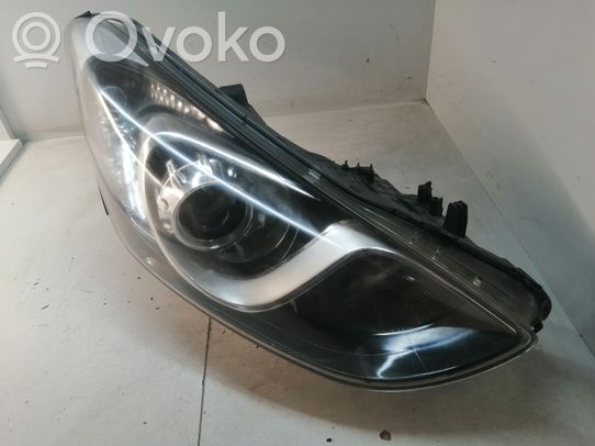 Hyundai i30 Priekinis žibintas 