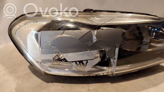 Volvo XC60 Priekinis žibintas 