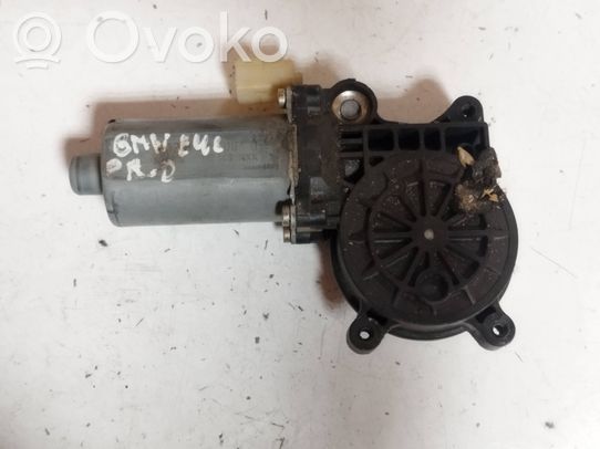 BMW 3 E46 Etuoven ikkunan nostomoottori 