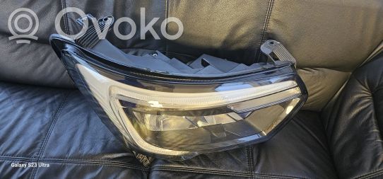 Opel Movano C Faro delantero/faro principal 