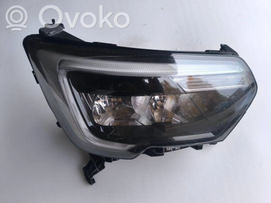 Renault Master III Faro delantero/faro principal 