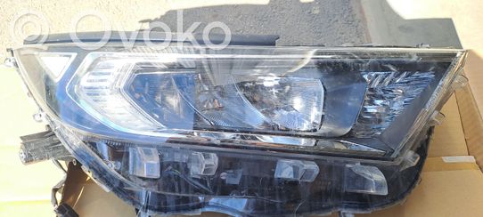 Toyota RAV 4 (XA50) Priekinis žibintas 