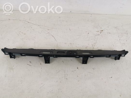 Land Rover Range Rover Evoque L551 Takaluukun rekisterikilven valon palkki 