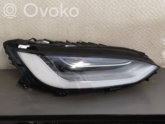 Tesla Model X Priekinis žibintas 