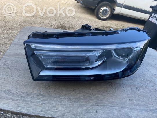 Audi Q5 SQ5 Priekinis žibintas 