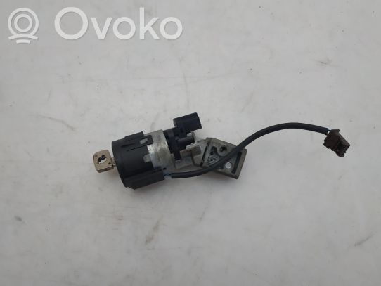 Citroen C5 Aizdedzes atslēga 