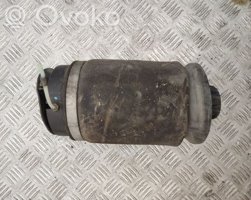 Mercedes-Benz GLE (W166 - C292) Takailmajousituksen ilmaiskunvaimennin 