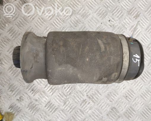 Mercedes-Benz GLE (W166 - C292) Takailmajousituksen ilmaiskunvaimennin 
