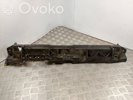 Peugeot 308 Radiateur panneau supérieur d'admission d'air 