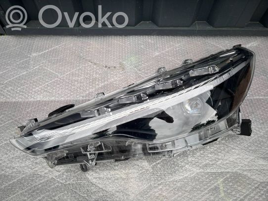 Toyota Corolla Cross Priekinis žibintas 
