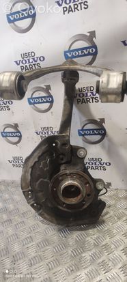 Mercedes-Benz C W205 Front wheel hub 2052100
