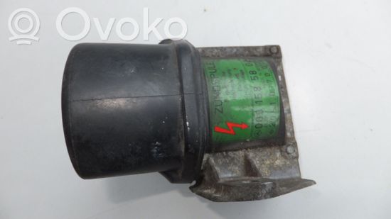 Mercedes-Benz SL R129 High voltage ignition coil 0001585803 20510170004 0001582285