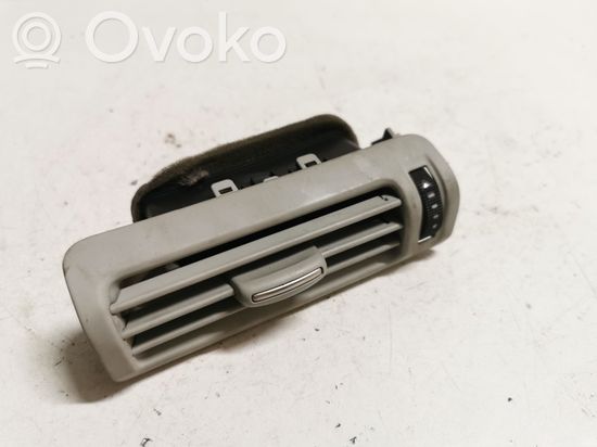 Audi A6 C7 Quarter panel pressure vent 4G0819209