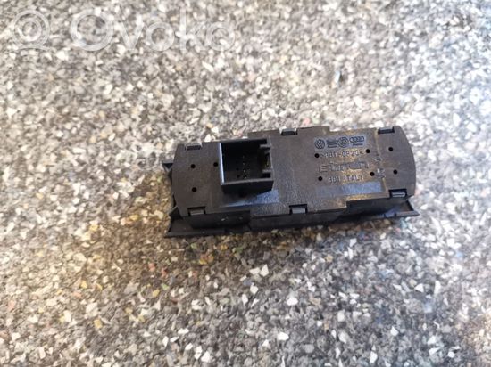 Volkswagen Touareg I ESP (stability program) switch 7L6927225C