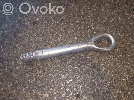 Mercedes-Benz E W212 Towing hook eye