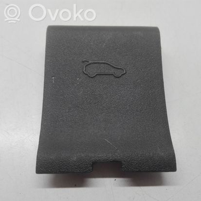 Audi Q3 8U Trunk/boot trim cover 490004030