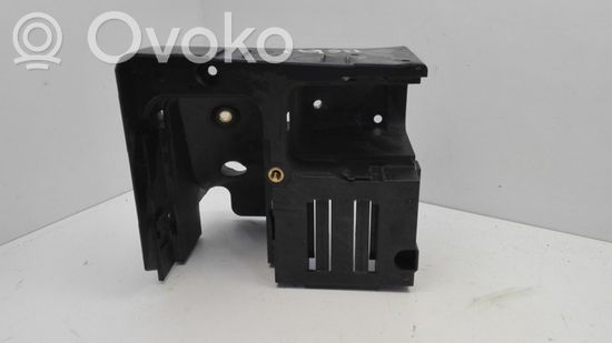Volkswagen PASSAT B6 Fuse box set 1K0907361B