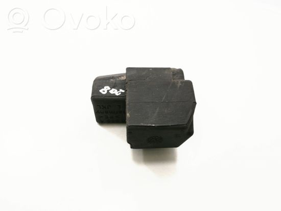 Audi Q5 SQ5 Fender foam support/seal 8R0863335A