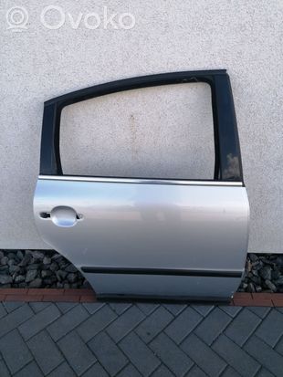 Volkswagen PASSAT B5.5 Rear door