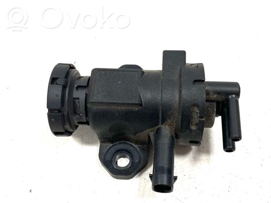 BMW 1 E81 E87 Turbo solenoid valve 7811814 781181401 0928402152