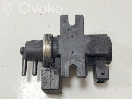 BMW X3 E83 Turbo solenoid valve 2247906 72279600