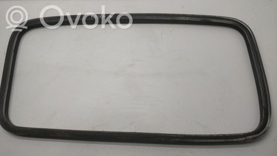 Mercedes-Benz 609 Trunk rubber seal (body)
