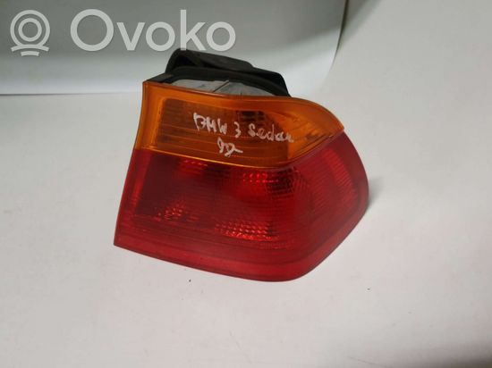BMW 3 E46 Rear/tail lights 8364922
