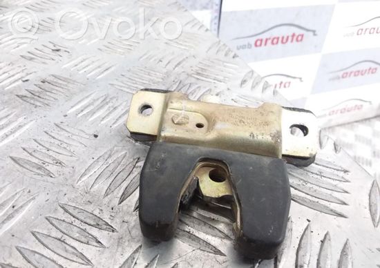 Audi 100 200 5000 C3 Tailgate/trunk/boot lock/catch/latch 443827505D