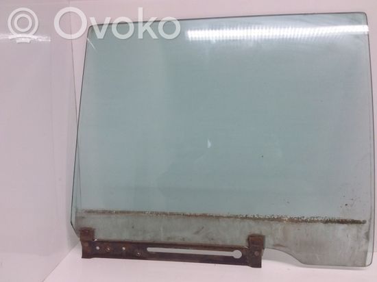 BMW 5 E28 Rear door window glass