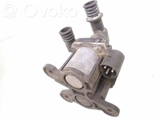 BMW 5 E34 Coolant heater control valve 1382299