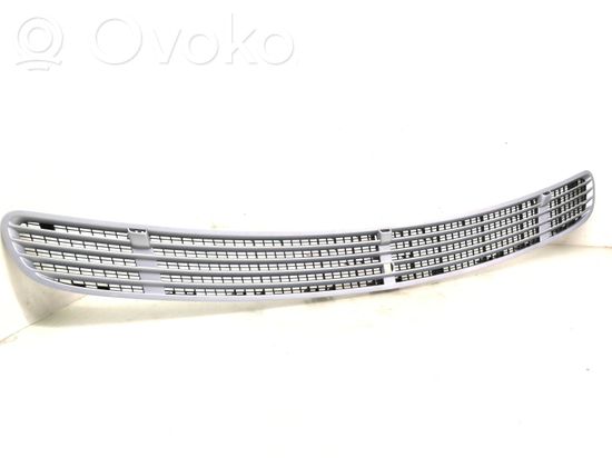 Mercedes-Benz S W220 Bonnet/hood grill 2208800205