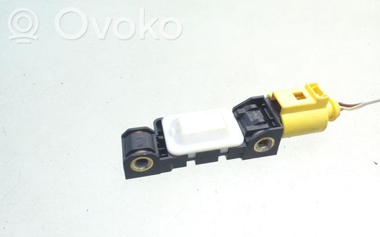 Audi A4 S4 B6 8E 8H Airbag deployment crash/impact sensor 8E0959643D 204683270109