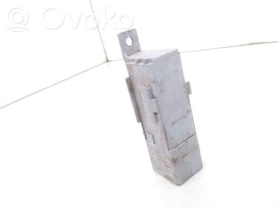 Mercedes-Benz Sprinter W906 Coolant fan relay 88098 880983L