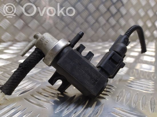 Volkswagen Golf IV Turbo solenoid valve 1J0906627A