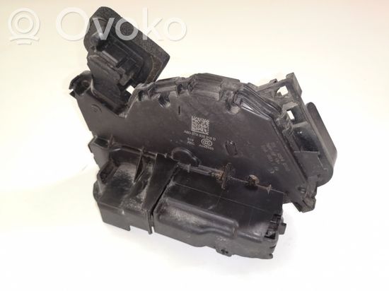 Volkswagen Golf VII Rear door lock