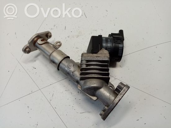 BMW 3 E90 E91 EGR valve 7563241 11717563241