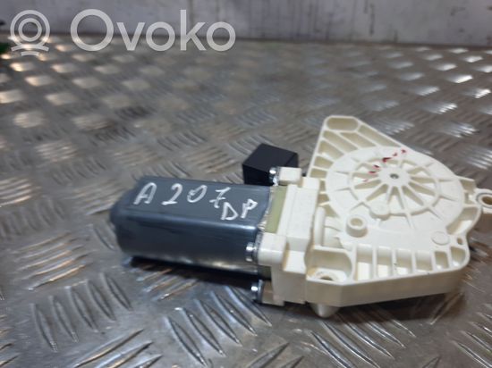 Mercedes-Benz E A207 Front door window regulator motor A2078200642