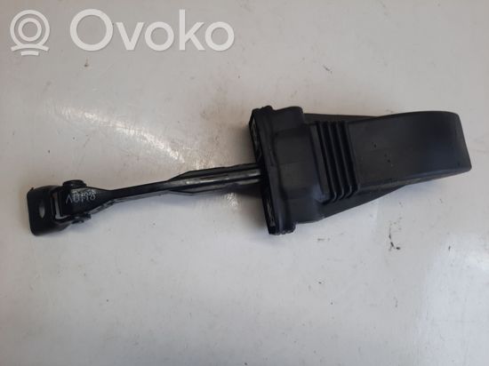 Audi A4 S4 B9 Front door check strap stopper 8W0837267