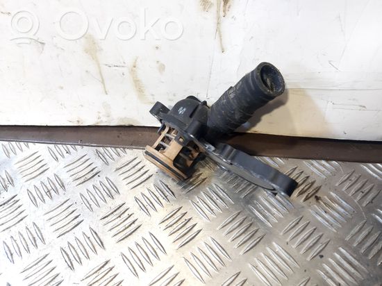 Volkswagen Jetta VI Thermostat/thermostat housing 06E121111N